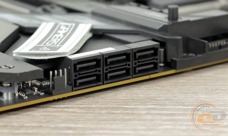 ASUS ROG STRIX Z690-F GAMING WIFI