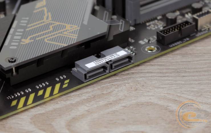 ASUS TUF GAMING Z690-PLUS WIFI D4