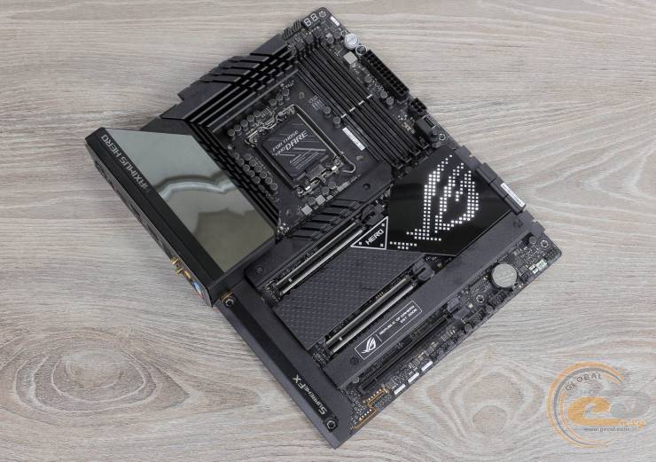 ASUS ROG MAXIMUS Z690 HERO