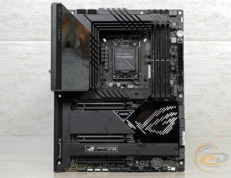 ASUS ROG MAXIMUS Z690 HERO