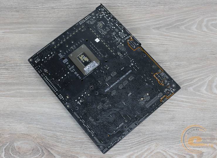 ASUS ROG MAXIMUS Z690 HERO