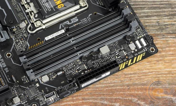 ASUS TUF GAMING B660M-PLUS D4