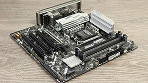 Огляд ASUS B860M MAX GAMING AX: бюджетна материнська плата для багатоядерних Arrow Lake