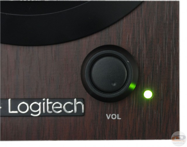 Logitech Multimedia Speakers Z240