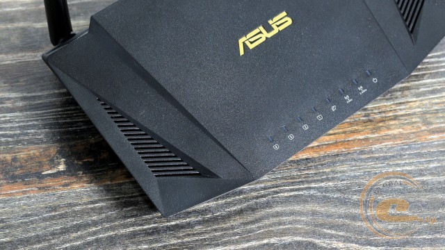 ASUS RT-AX56U