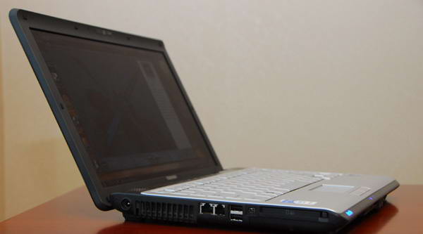 Новинка від компанії Toshiba - Satellite M200 з 14,1 дюймовим дисплеєм на платформі Santa Rosa