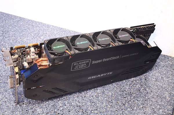 GIGABYTE_Radeon_HD_7970_Super_Overclock