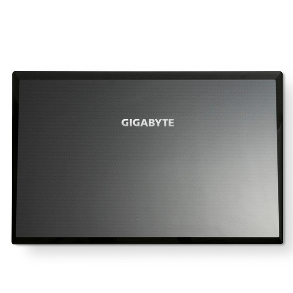 GIGABYTE Q1700 