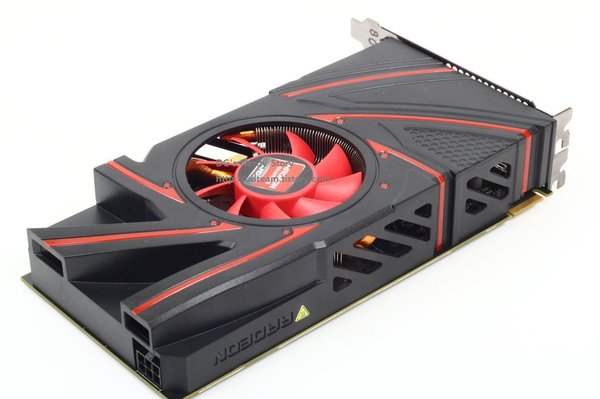 AMD Radeon R9 270X