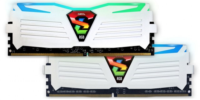 GeIL SUPER LUCE RGB LITE DDR4