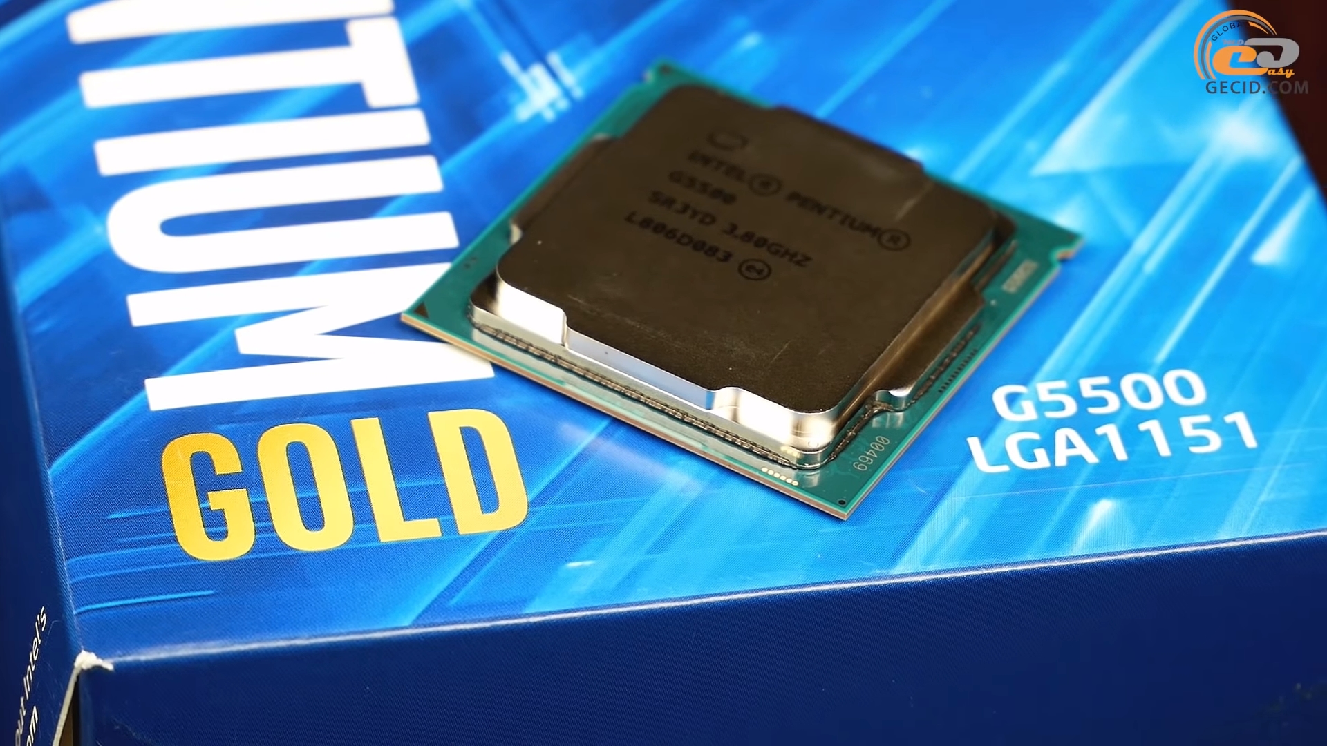 Pentium gold характеристики. Intel Pentium Gold g5500. Процессор Intel Pentium Gold g5400. Intel Pentium g6400. Intel Pentium Gold g5600.