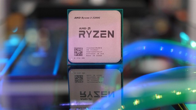 AMD Ryzen 3 3200G