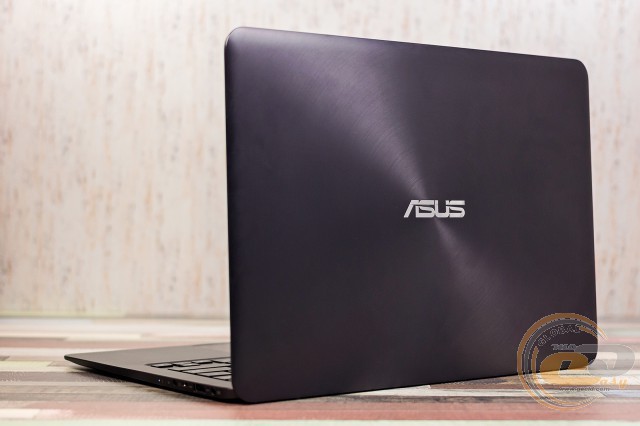 ASUS ZENBOOK UX305FA