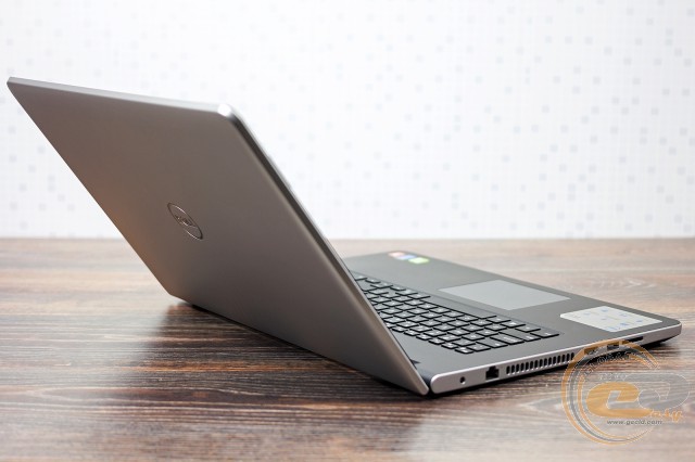 Dell Inspiron 17 5758