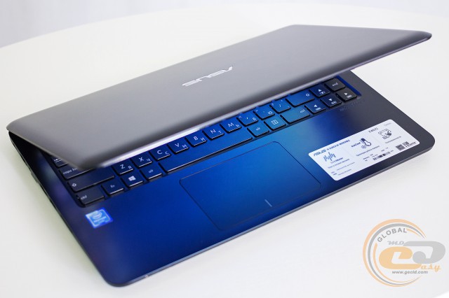 ASUS EeeBook E402SA (WX009D)