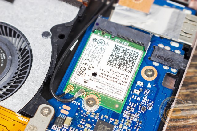 ASUS ZenBook UX330UA