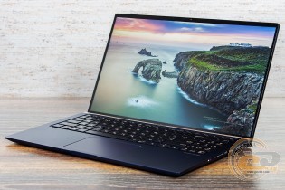 ASUS ZenBook 15 UX533FD