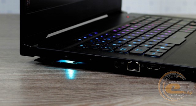 ASUS ROG Zephyrus S15 GX502LXS