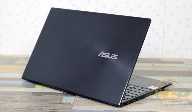 ASUS ZenBook 14 UX425JA