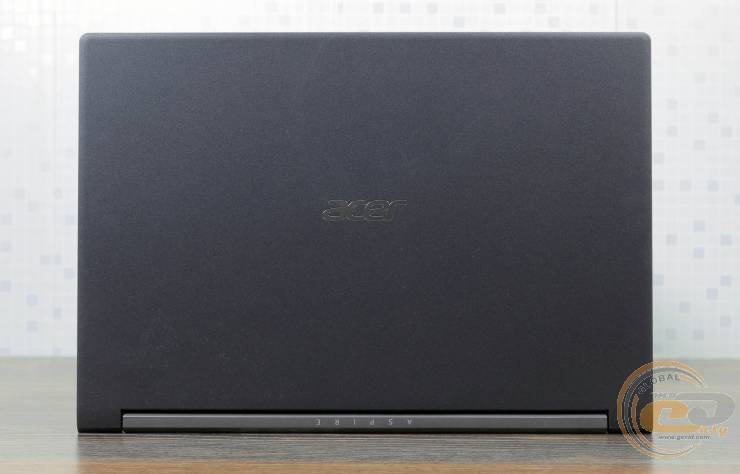 Acer Aspire 7 A715-42G