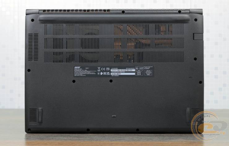 Acer Aspire 7 A715-42G