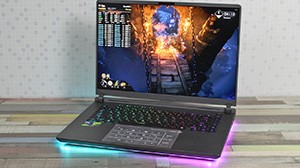 Огляд ASUS ROG Strix G16 (2025) G615LW: високопродуктивний ноутбук зі зручним доступом під кришку