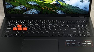 Огляд Acer Nitro Lite NL-16-71G-56P7: доступний ноутбук для геймерів