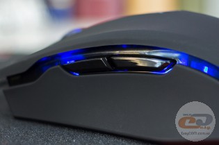 Tt eSPORTS TALON Blu