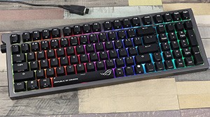 Огляд ASUS ROG Strix Morph 96 Wireless: компактна клавіатура формату 96% з акцентом на кастомізацію