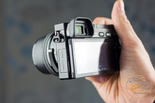 Sony α6000 (ILCE-6000L)