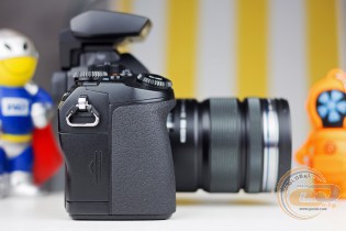 Olympus OM-D E-M1