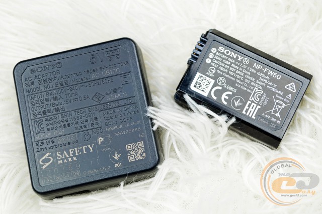 Sony α5100 (ILCE-5100L)