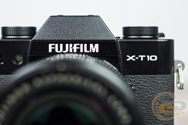 FUJIFILM X-T10