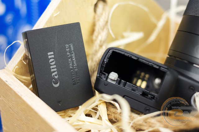 Canon EOS M10