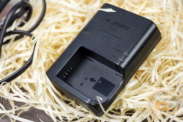 Canon EOS M10