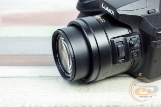 Panasonic LUMIX DMC-FZ300