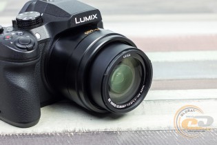 Panasonic LUMIX DMC-FZ300