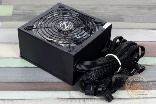 ZALMAN ZM700-TX 700W