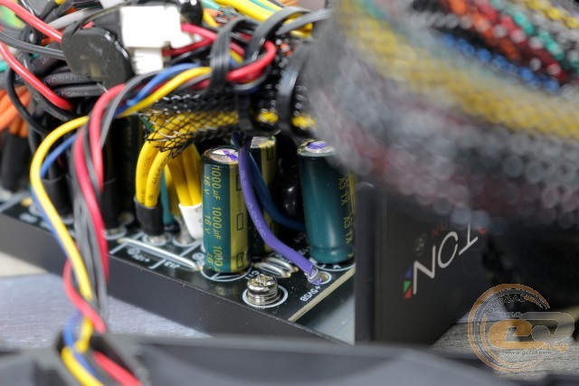 CHIEFTEC PHOTON 650W