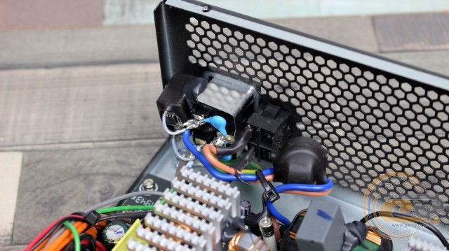 CHIEFTEC FORCE 650W