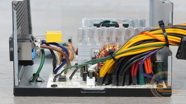 QUBE QBC-GPS600A12