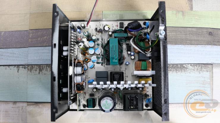 CHIEFTRONIC 750W BDK-750FC