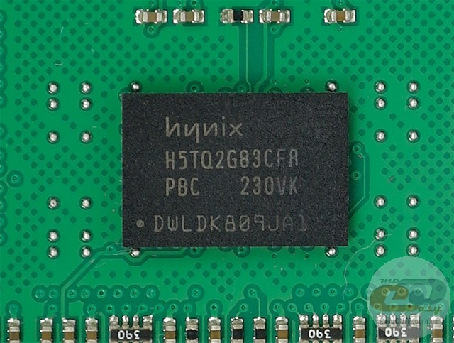 DDR3-2400 Transcend aXeRam TX2400KLN-8GK