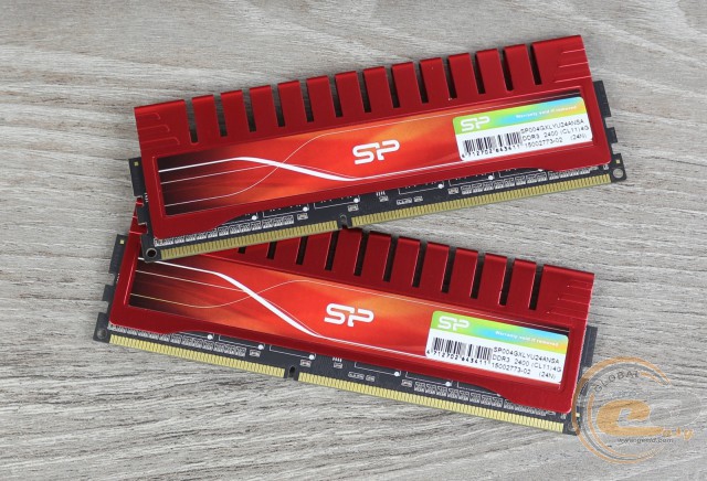 DDR3-2400 Silicon Power Xpower SP008GXLYU240NDA