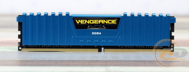 DDR4-2133 Corsair Vengeance LPX CMK16GX4M4A2133C13B
