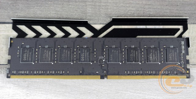 DDR4-2400 GeIL EVO FORZA GFY48GB2400C15DC