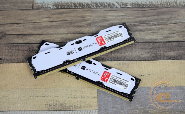 DDR4-2400 GOODRAM IRDM IR-W2400D464L15S/16GDC