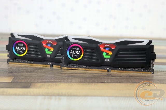 DDR4-2666 GeIL SUPER LUCE RGB GLS416GB2666C16ADC