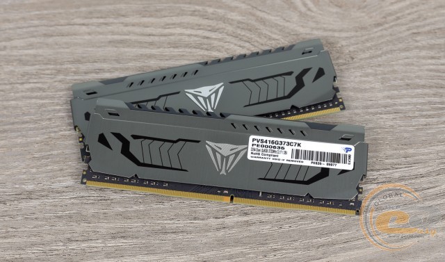 DDR4-3733 Patriot Viper Steel PVS416G373C7K