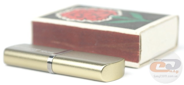 Transcend JetFlash 820G